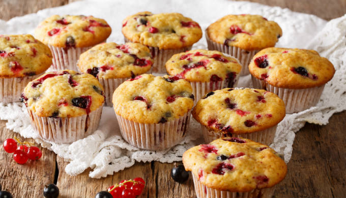 Redcurrant & Elderberry Muffins